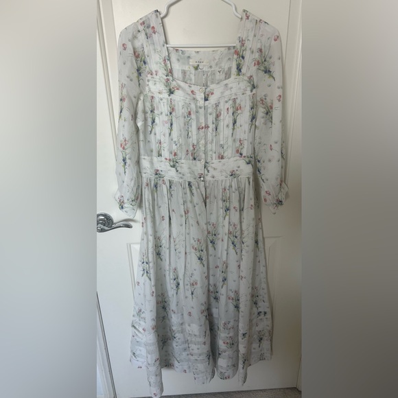 Doen Minta Dress in Painted Bouquet - Picture 2 of 8